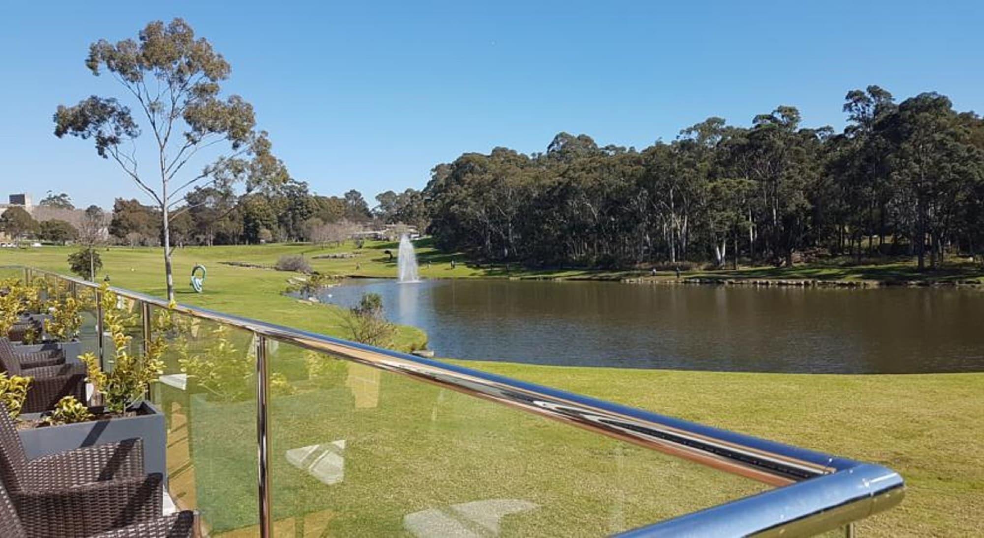 Lakeside Hotel And Conference Centre Sydney Exterior photo