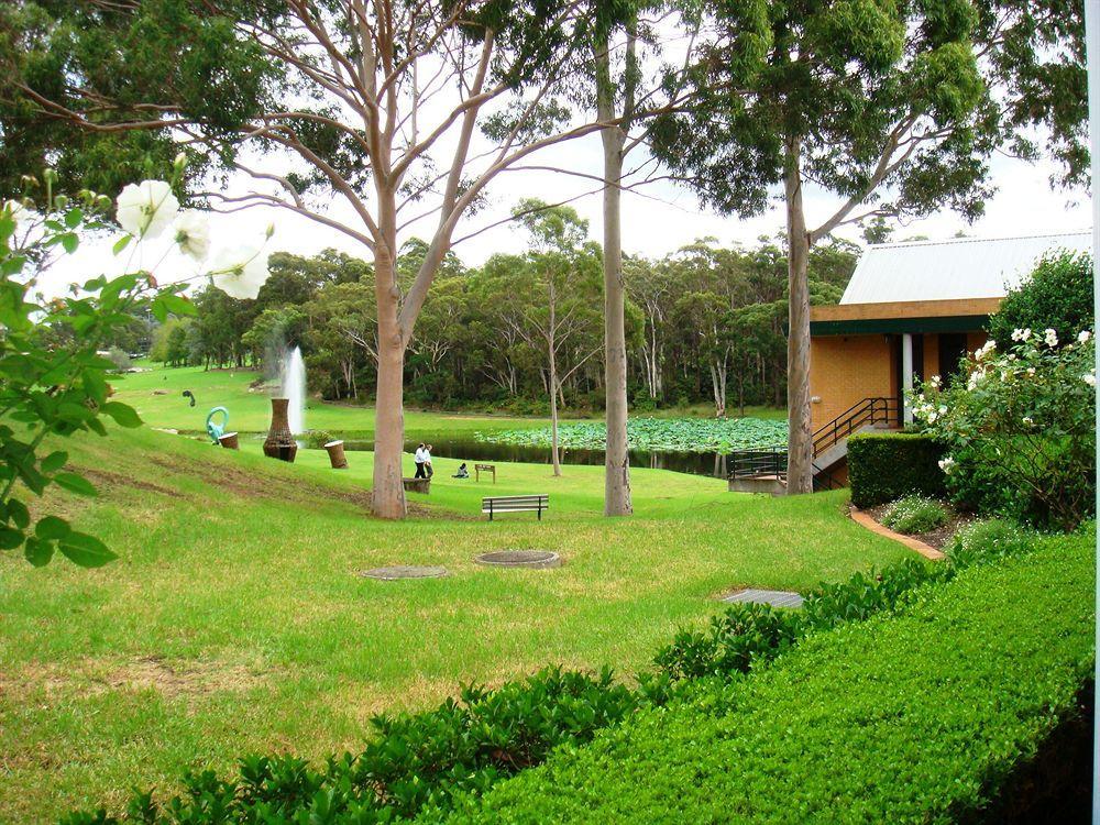 Lakeside Hotel And Conference Centre Sydney Exterior photo