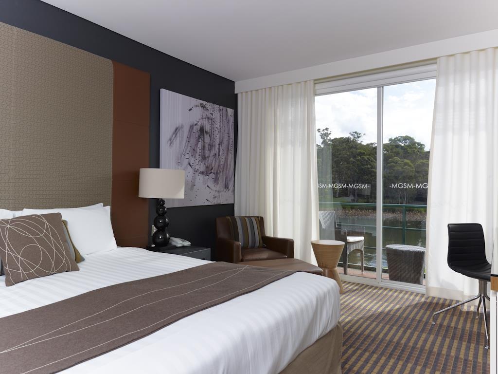 Lakeside Hotel And Conference Centre Sydney Exterior photo